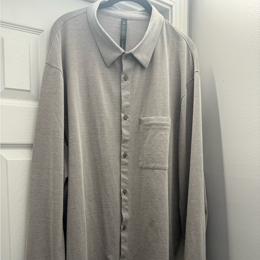 Lululemon Men’s Button Down Shirt